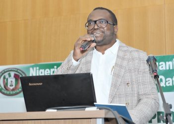 Victor Ikoli speaks at the Qatar Nigerian Business Council (QNBC). Credit: The Peninsula, Qatar