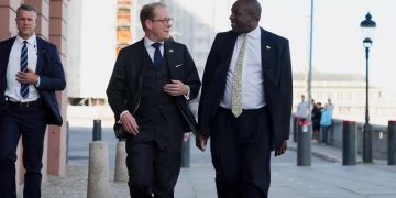 UK Foreign Secretary Reaffirms Strong Ties with Sweden in NATO Alliance