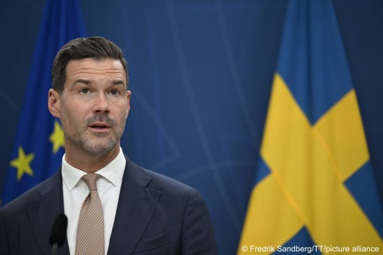 Sweden To Pay Immigrants Up To $34,000 To Leave The Country