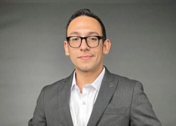 Connecting Local Struggles to Global Solutions: Andrés Segovia-Moreno’s Storytelling Approach